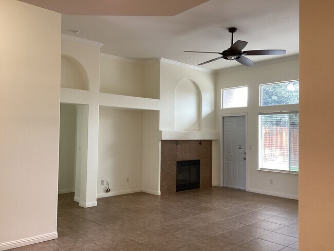 Photo - 7526 N Ellendale Ave