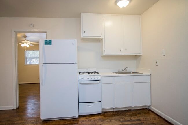 Photo - 4207 Mt Vernon St Unit 19