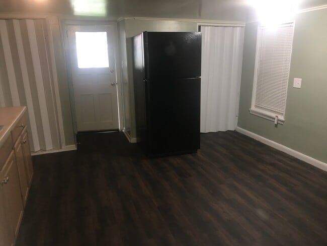 Photo - COMING SOON- Two Bedroom Home in Downtown ...