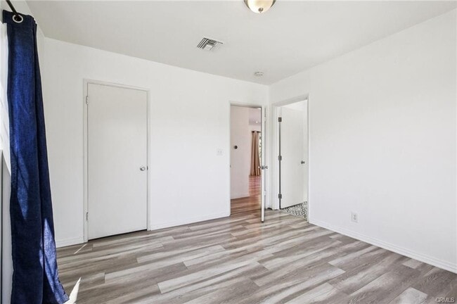 Photo - 16001 Tuba St