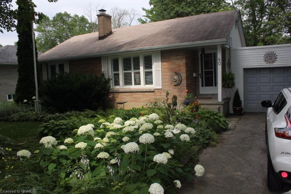 Photo - 40 Brook Rd S