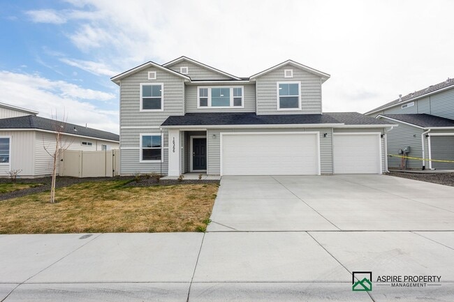 Photo - Brand New 5 Bed 3 Bath home 2600sf+ and a 3 car garage