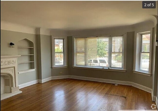 Building Photo - 5944 S Artesian Ave Unit 1 Rental