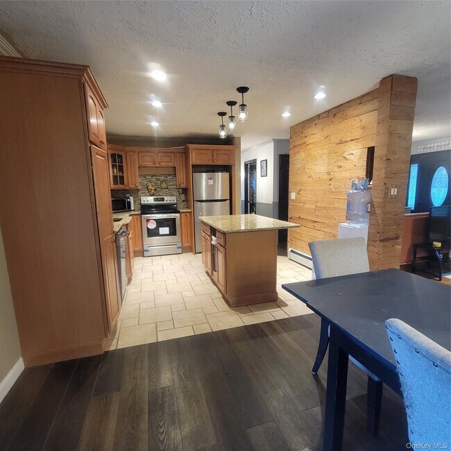 Photo - 13 Lakeview Dr