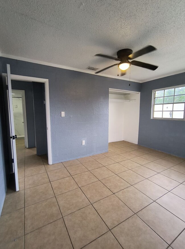 Newly Renovated 2-Bedroom Home for Rent in... - Newly Renovated 2-Bedroom Home for Rent in...