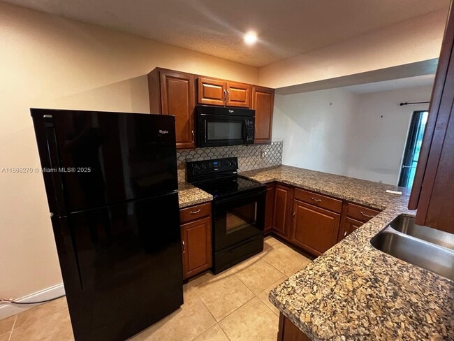 Photo - 9829 Riverside Dr