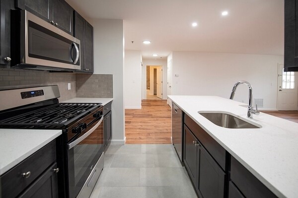 Canfield Mews
