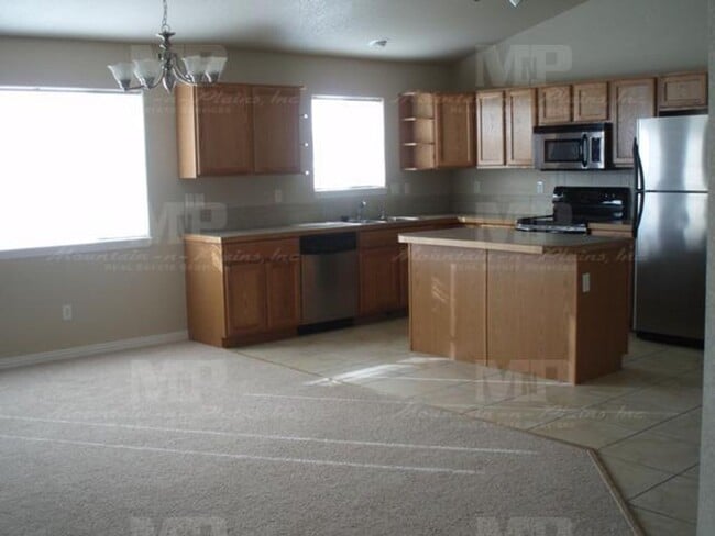 Photo - 277 S Ursula Ave