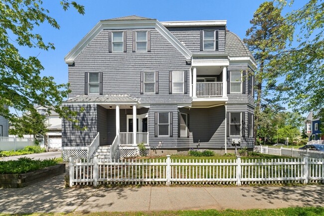Photo - 179 Ocean St Apartment Unit 1