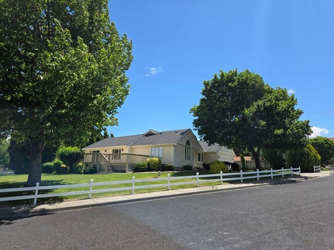 Photo - Charming Home on .34 acres!