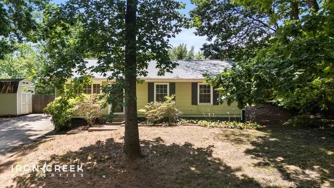Photo - 16 King Arthur Pl