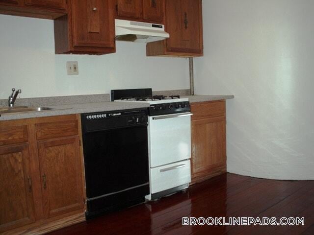 Photo - 1905 Beacon St Unit 1R