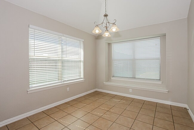 Photo - 311 Galloping Hill Rd