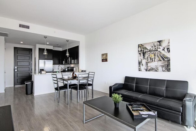 Photo - 2022 Holcombe Blvd Unit ID1359157P