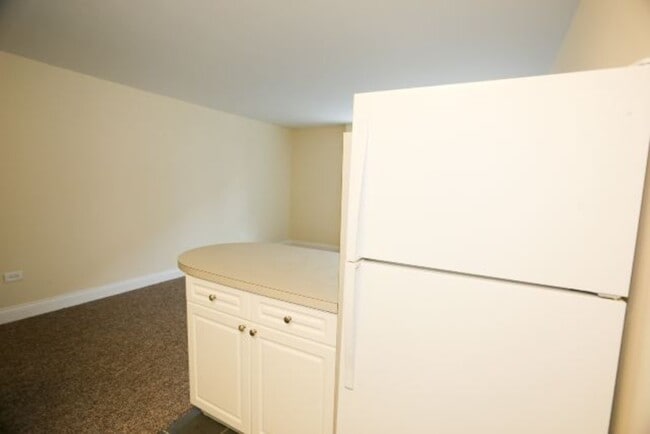 Photo - 2010 N Orleans St Unit M06R