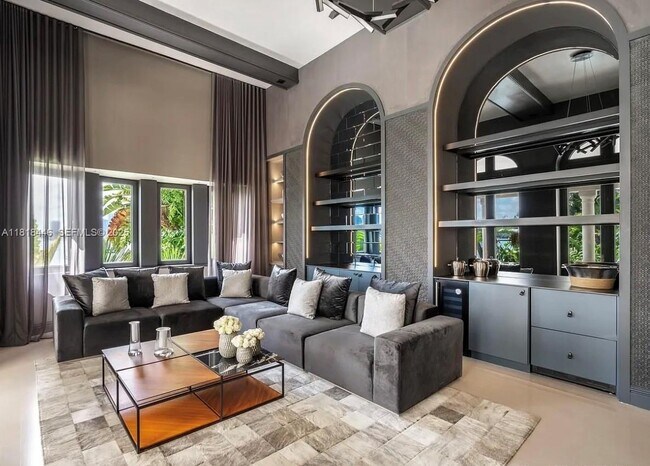 Photo - 432 S Hibiscus Dr