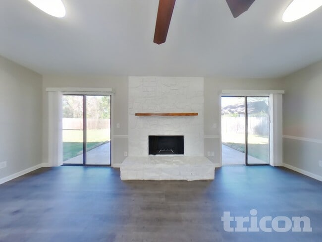 Photo - 3721 Foxcroft Rd