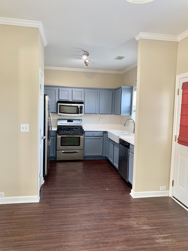 Photo - 4610 Blue Iris Way