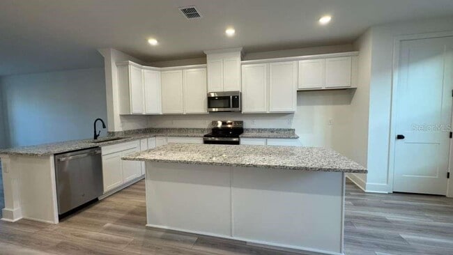 Photo - 15244 Groveside Rd