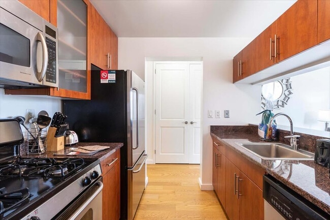 254 W 54th St Unidad SI ID1026603P