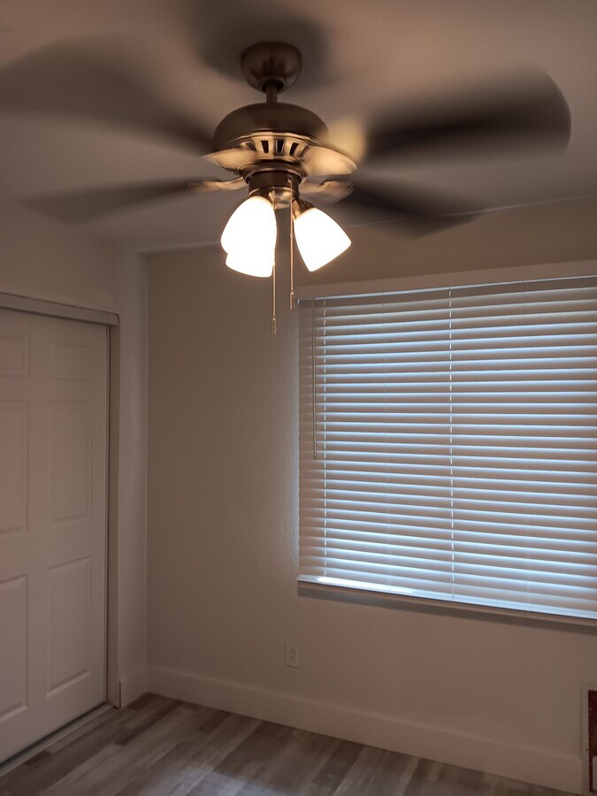 Photo - 12731 W Amy Dr Unidad 4