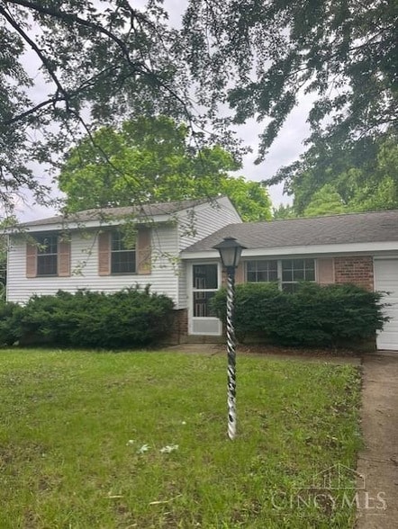 Building Photo - 1810 W Kemper Rd Rental