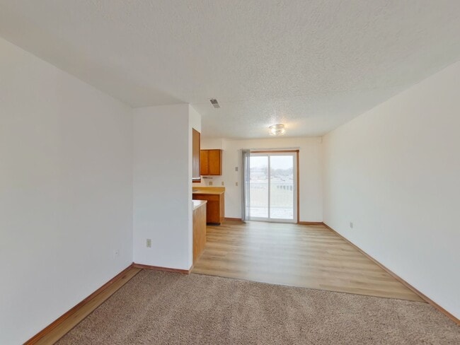 Photo - 3951 N Garland Cir