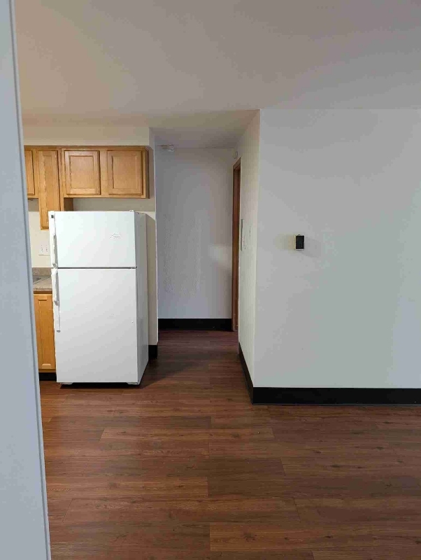 Photo - 1130 W Juneau Ave Apartment