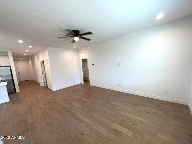 10965 W Polk St