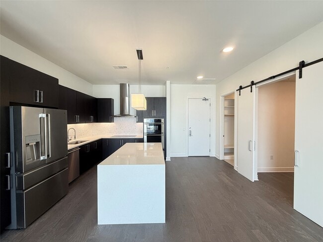 Building Photo - 3300 Main St Unit PH3006 Rental