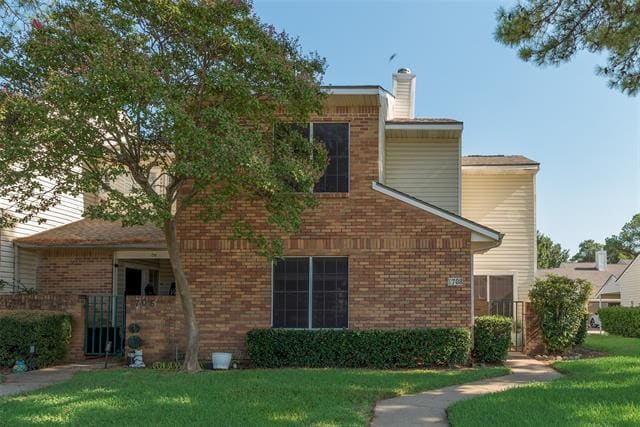 Photo - 708 Woodbend Dr