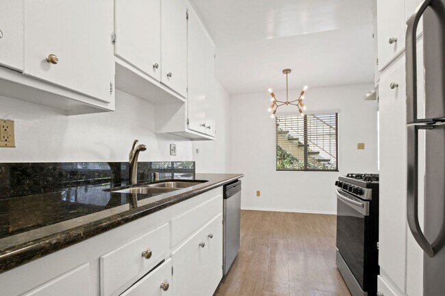 1449 Princeton St in Santa Monica