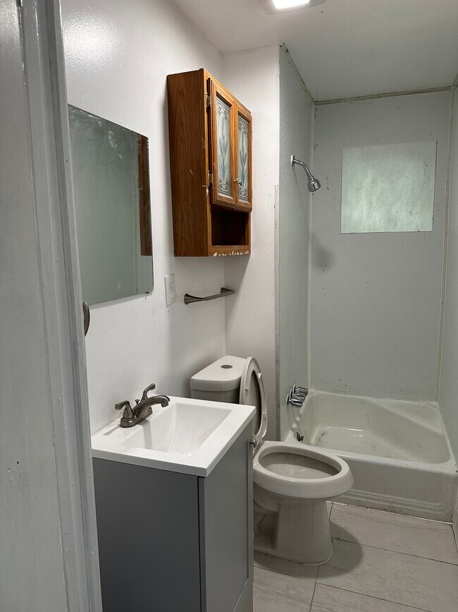 Photo - 4614 Truro Pl