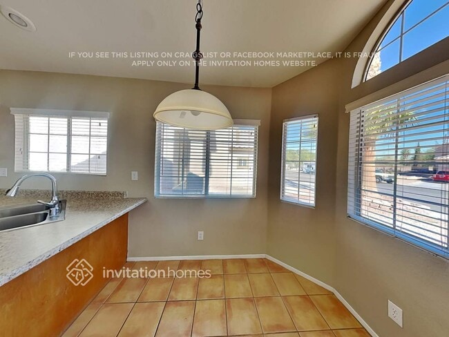 Photo - 1174 Matthew Ave