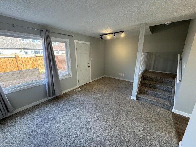 Photo - 3 bedroom in Grande Prairie AB T8V 4R8