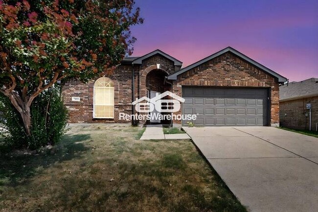 Building Photo - Corner Lot Completely Refreshed Little Elm... Rental