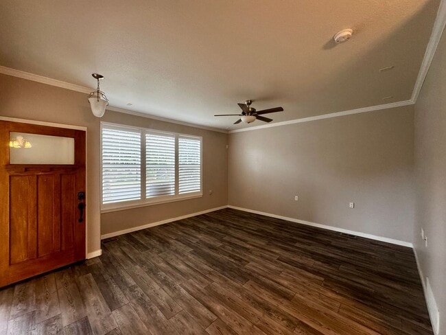Photo - 2835 Elm Meadow View