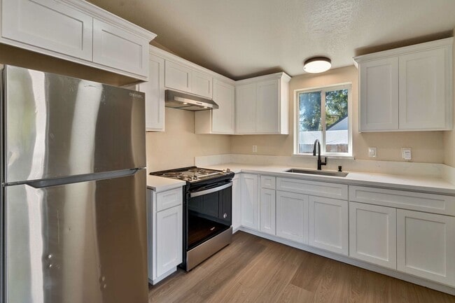 Photo - Charming 2-Bedroom Home with Updated Kitch...