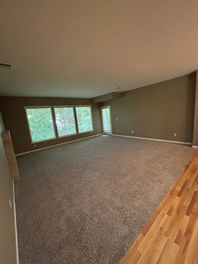 Photo - 3301 Park Ln
