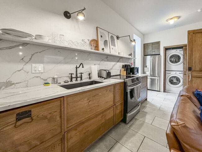 Photo - 309-11 South St Unit ID1055808P