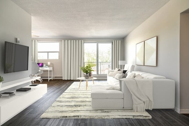 Photo - Pontiac Court Highrise