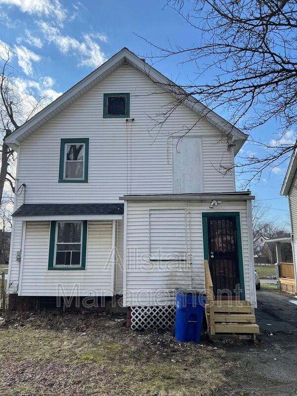 Photo - 3467 E 125th St