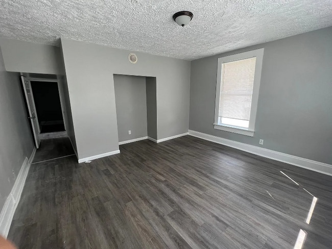 Photo - 929 4th Ave Unidad 3