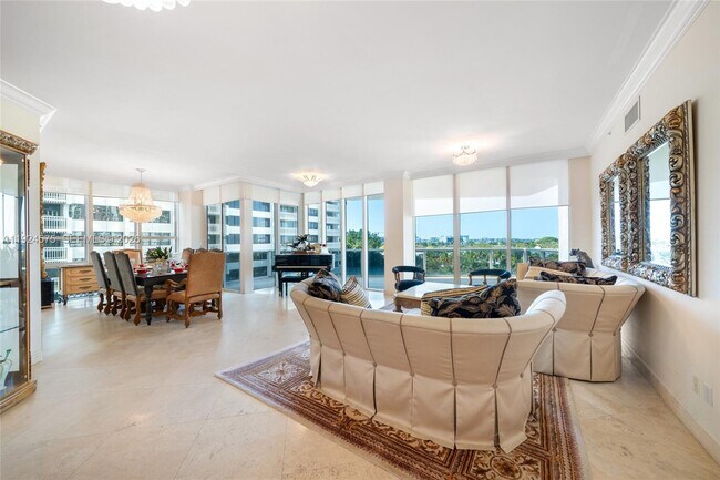 10225 Collins Ave Unit 404