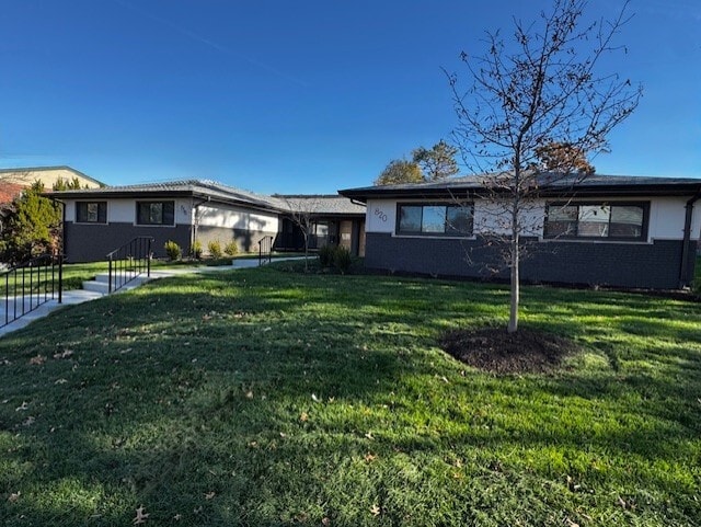 Photo - 820 Francis Pl