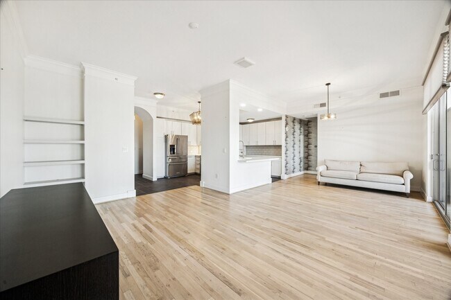 Photo - 3333 Allen Pkwy Unit 1408