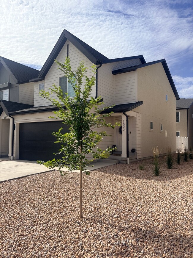 Building Photo - 1522 720 N