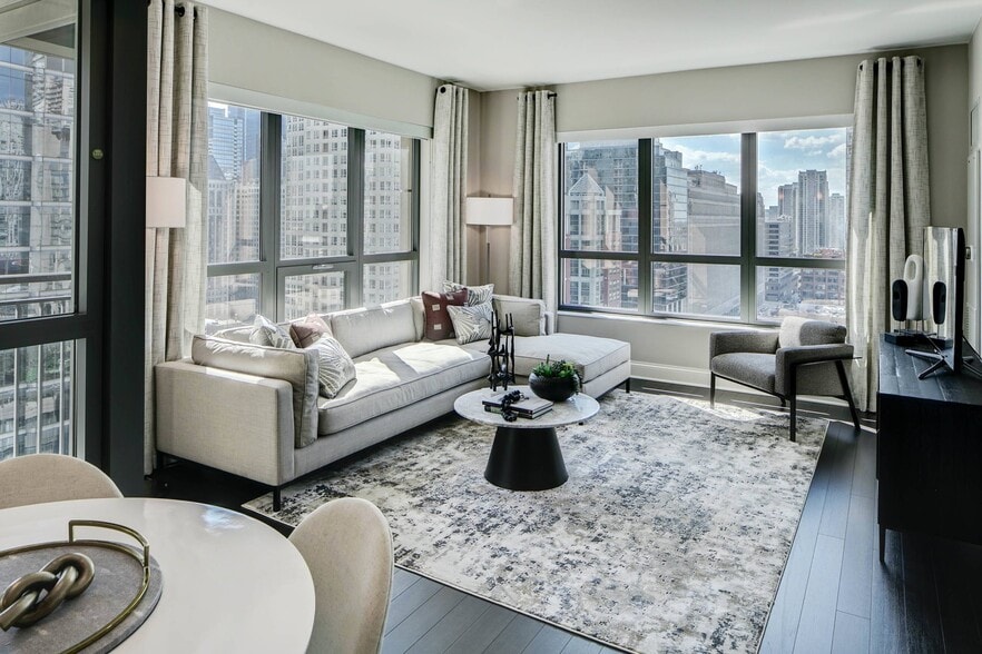 RiverNorth_interior_living room