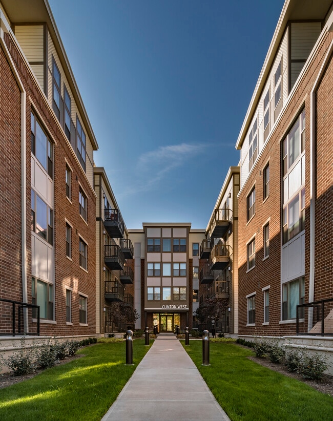 Clinton West Apartments For Rent in Cleveland, OH