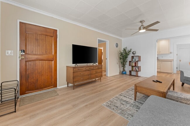 Photo - 1612 E 29th St